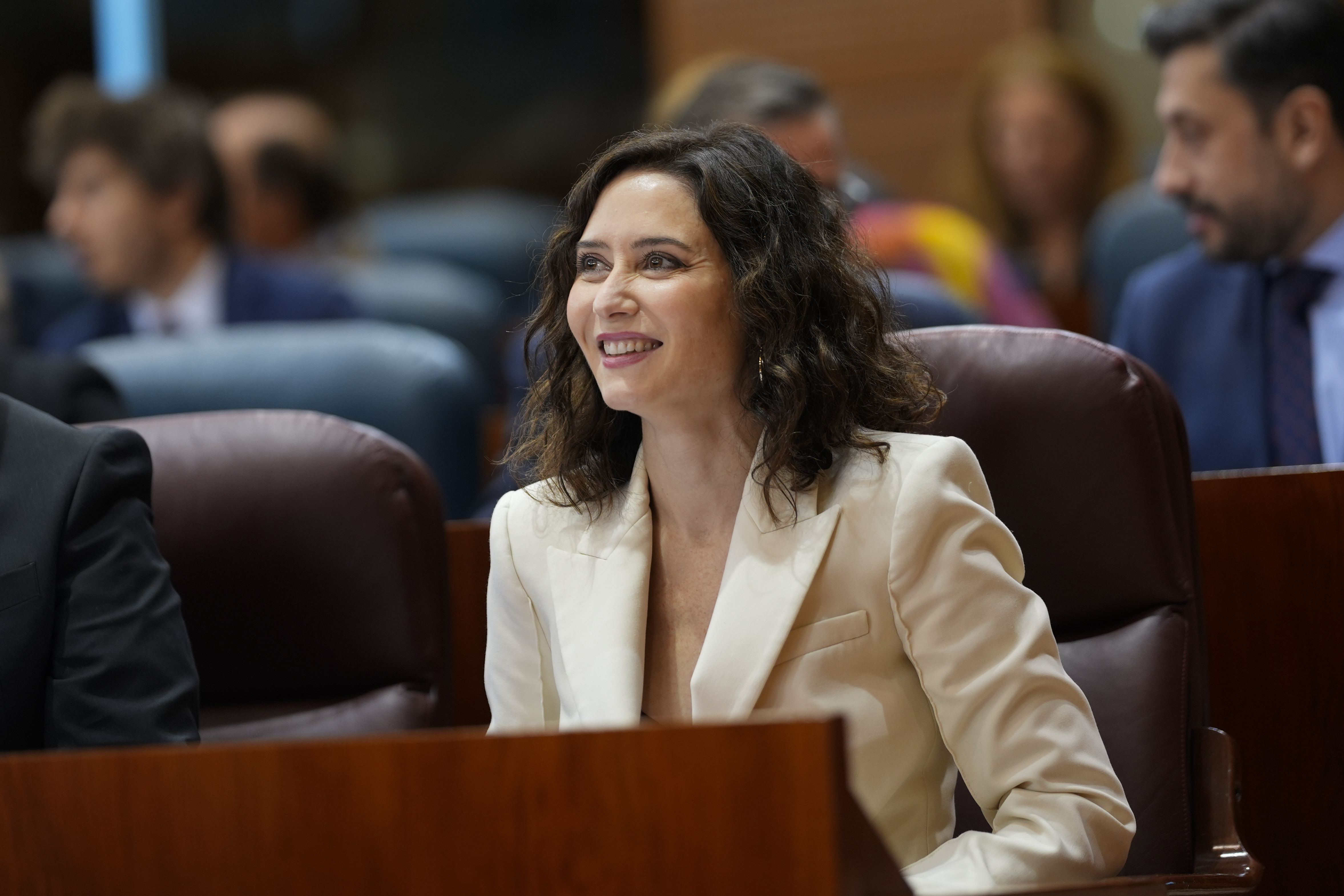 Díaz Ayuso anuncia la reapertura completa de la Línea 6